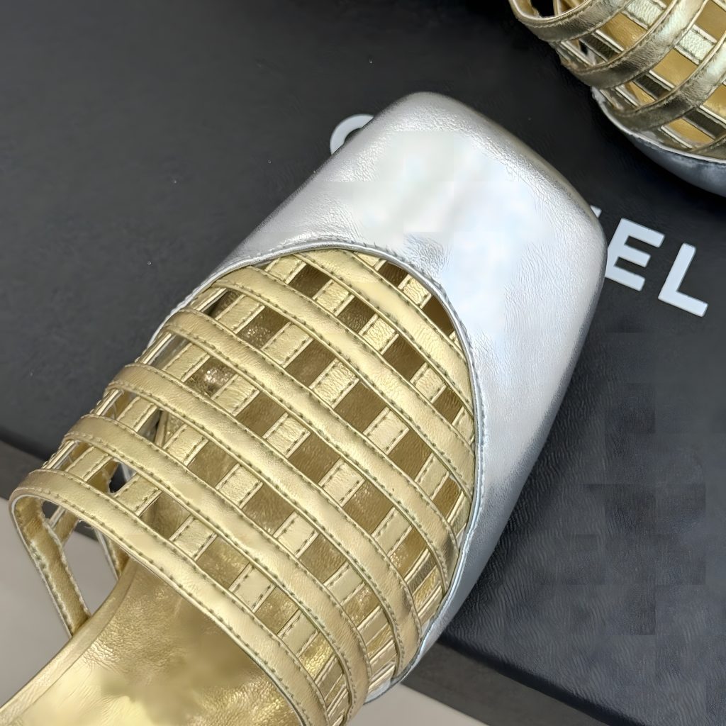 CHANEL 26M Cruise Collection Cutout Woven Square Toe Block Heel Mules