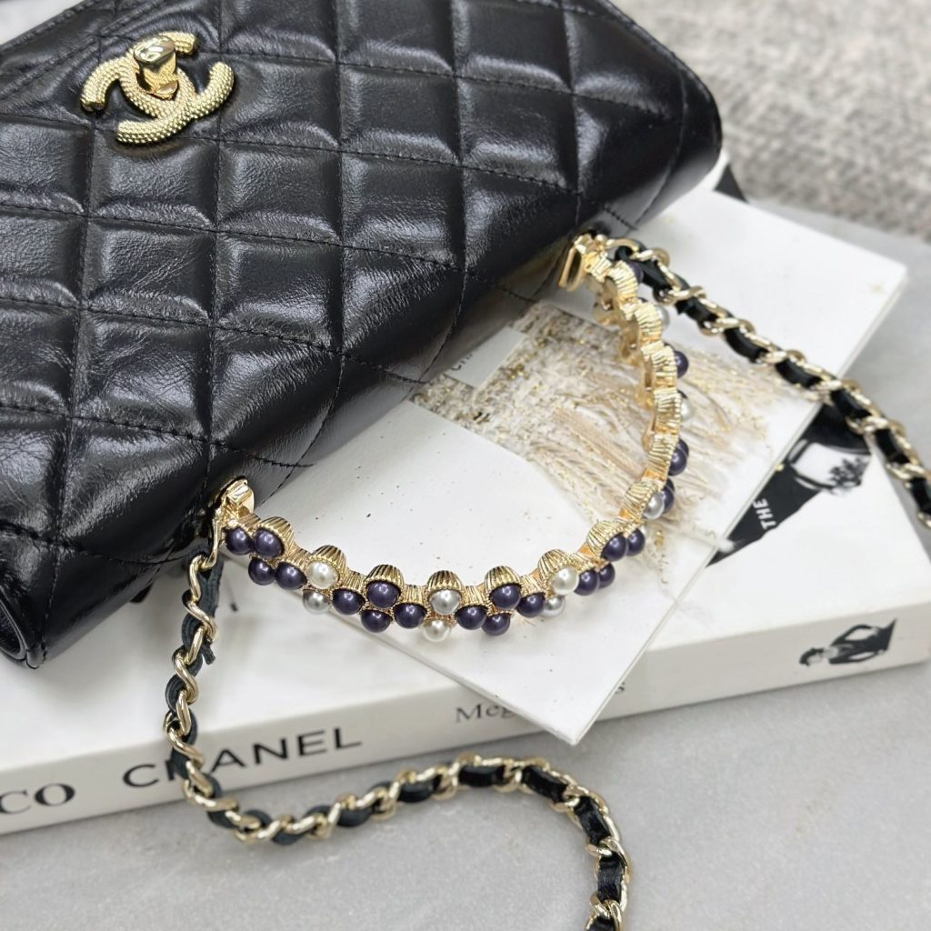 Chanel WOC Mini Wallet on Chain in Caviar Leather and Magnetic Snap Shoulder Crossbody Designer