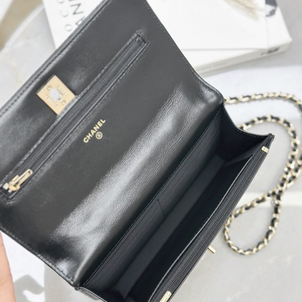 Chanel WOC Mini Wallet on Chain in Caviar Leather and Magnetic Snap Shoulder Crossbody Designer