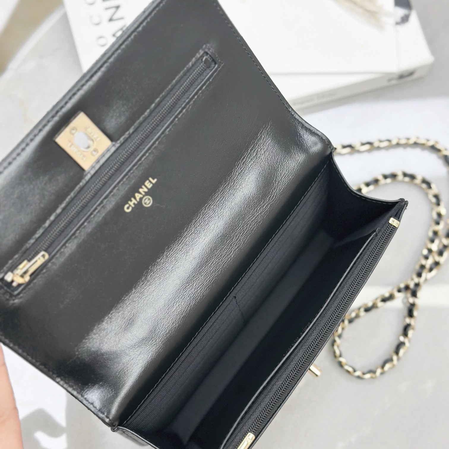 Chanel WOC Mini Wallet on Chain in Caviar Leather and Magnetic Snap Shoulder Crossbody Designer