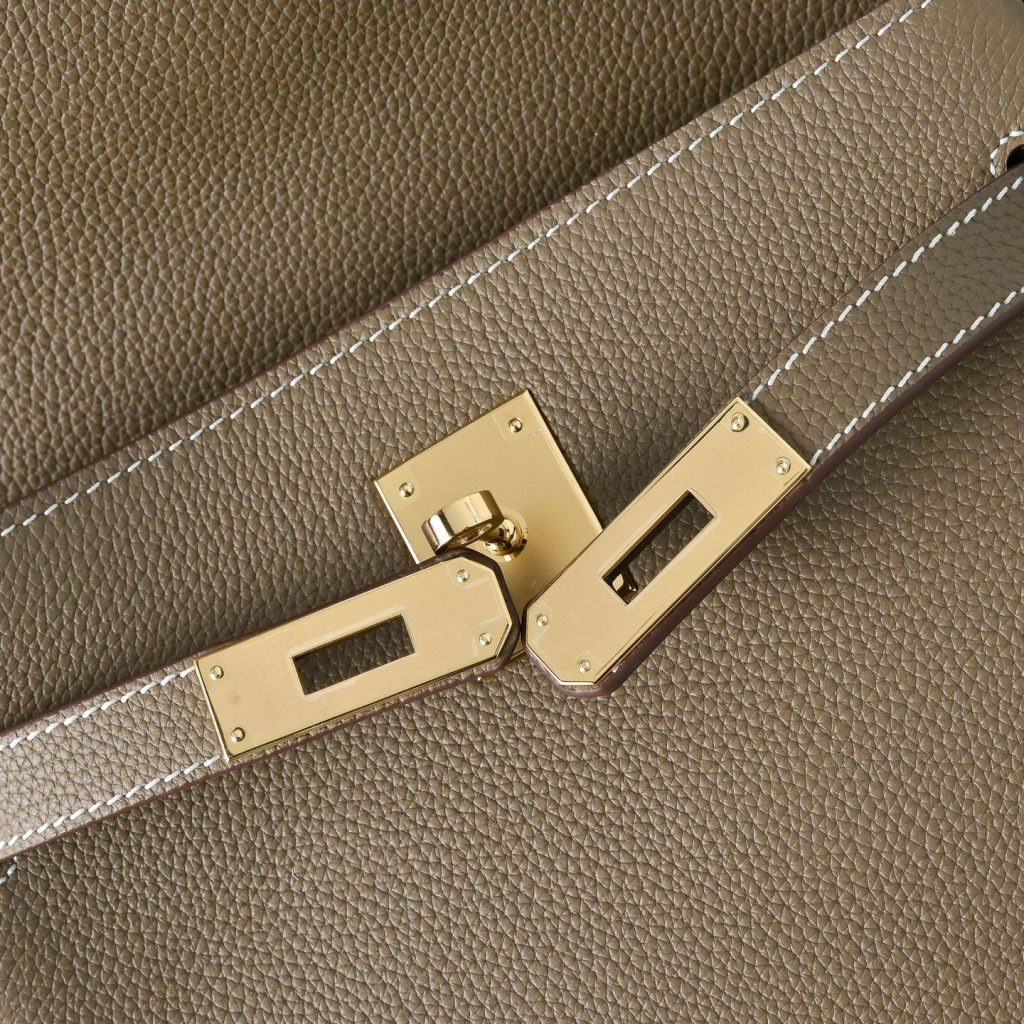 Hermès Kelly Messenger 25cm in Togo Calfskin with Turn Closure for Shoulder Bag and Crossbody Bags