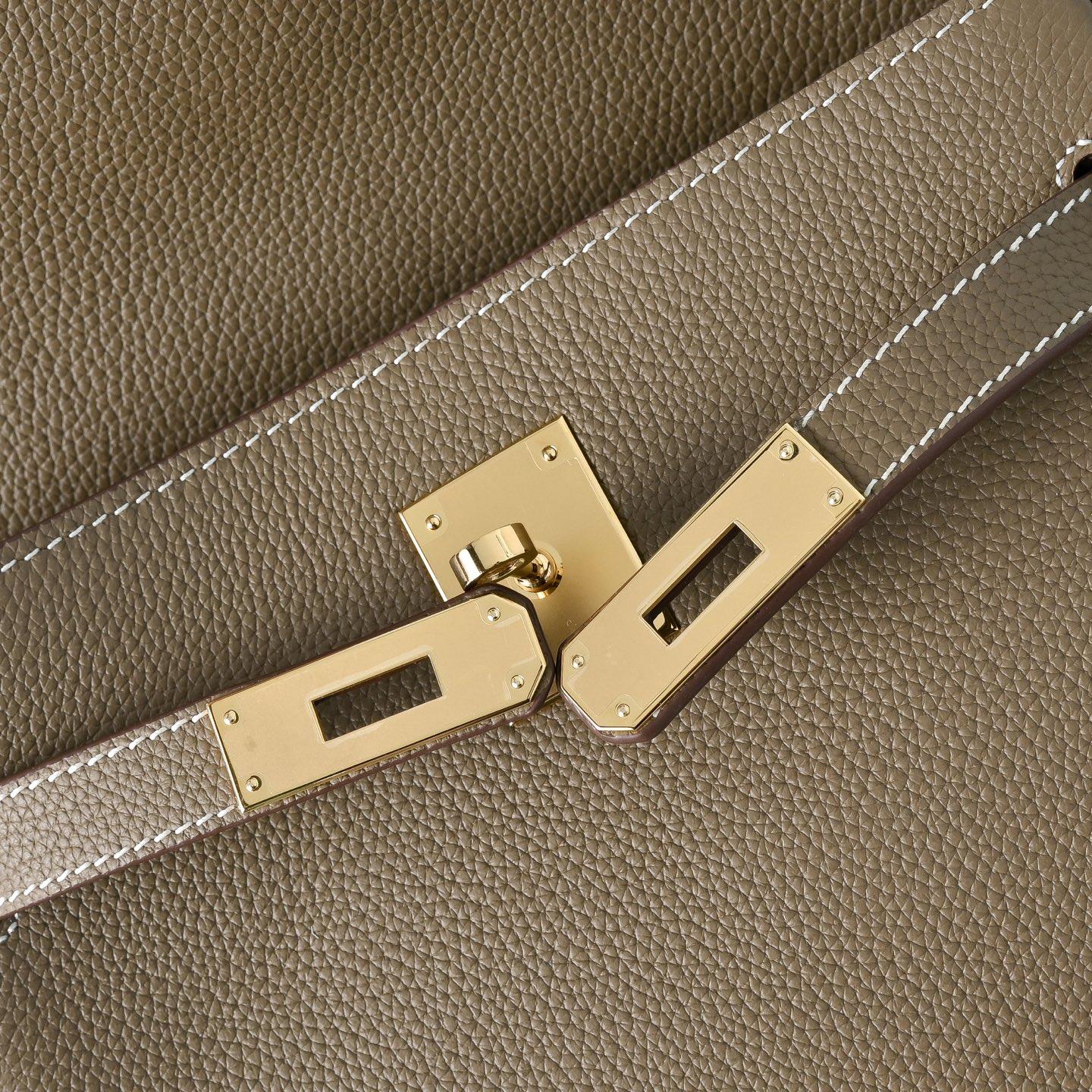 Hermès Kelly Messenger 25cm in Togo Calfskin with Turn Closure for Shoulder Bag and Crossbody Bags