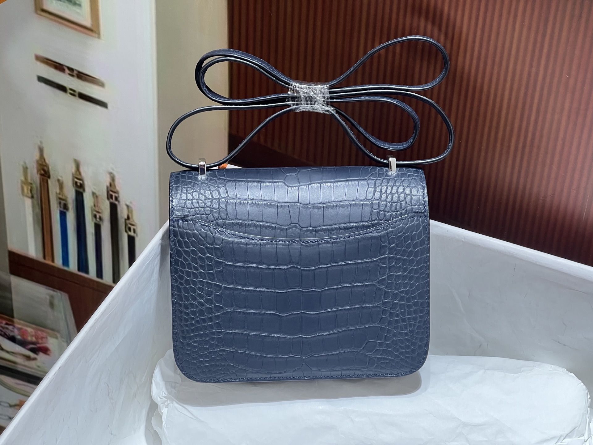 Hermes Constance in Hippopotamus Leather with H Closure for Handheld and Shoulder Crossbody Carry