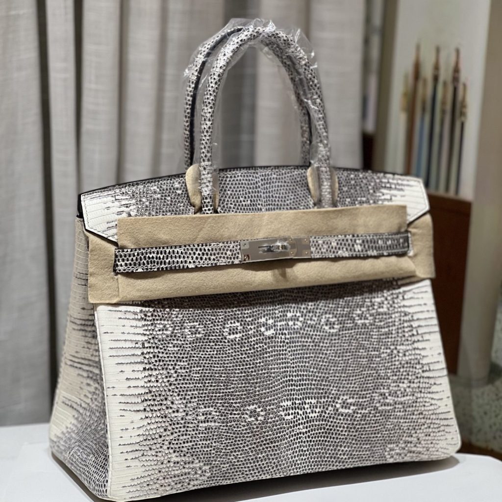 Hermès Birkin 30cm in Lizard with Turn Lock and Gold Hardware for Handheld Shoulder Crossbody Carry