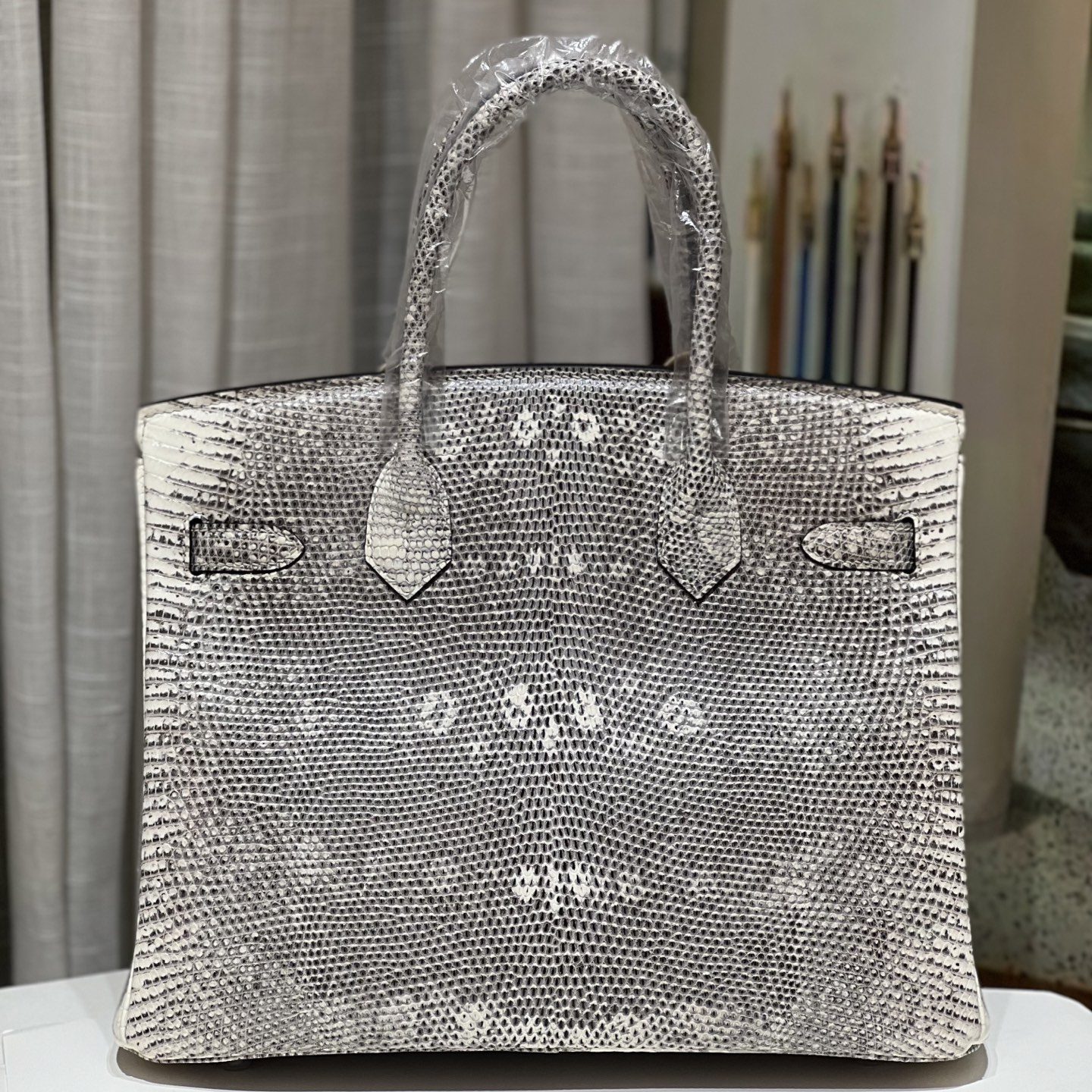Hermès Birkin 30cm in Lizard with Turn Lock and Gold Hardware for Handheld Shoulder Crossbody Carry