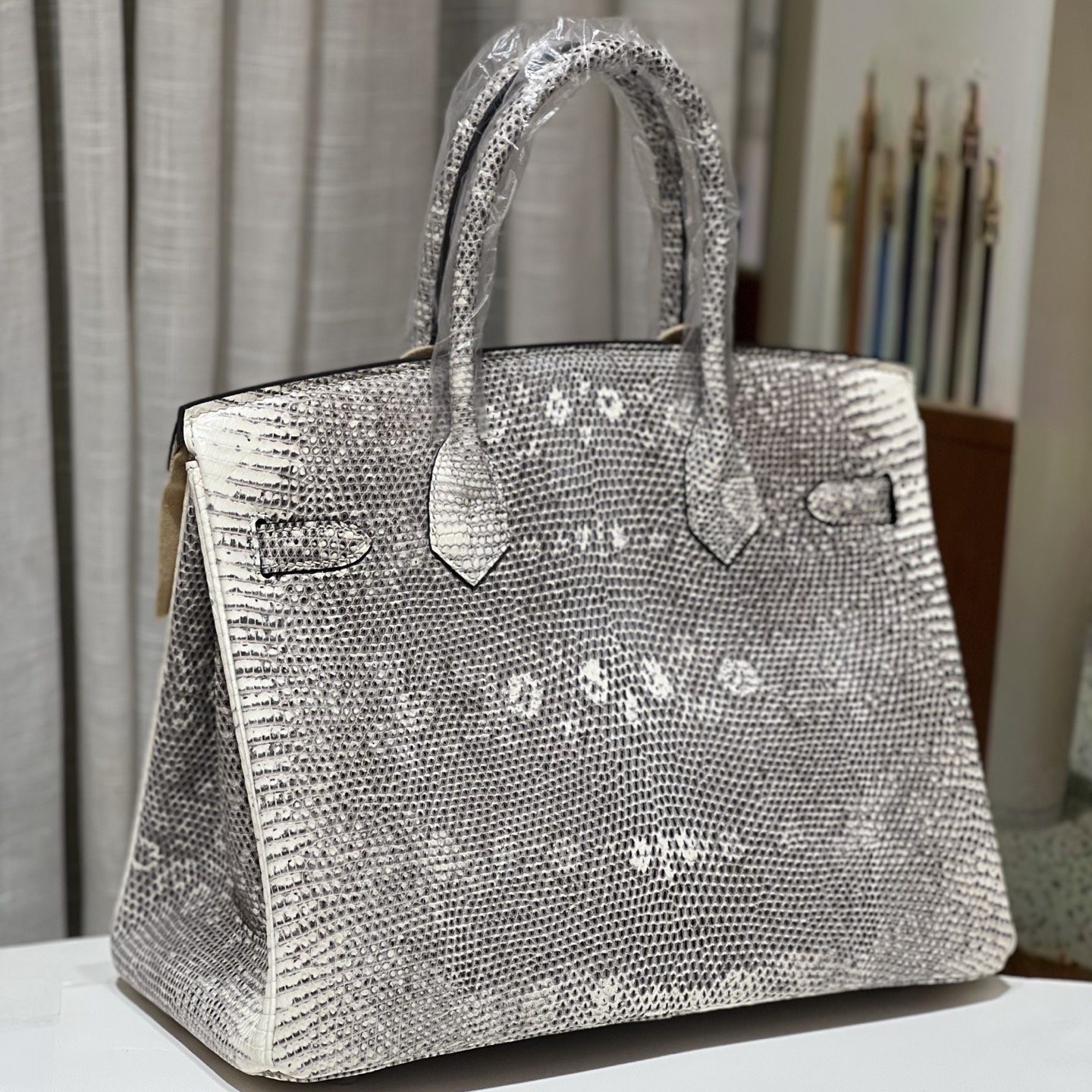 Hermès Birkin 30cm in Lizard with Turn Lock and Gold Hardware for Handheld Shoulder Crossbody Carry