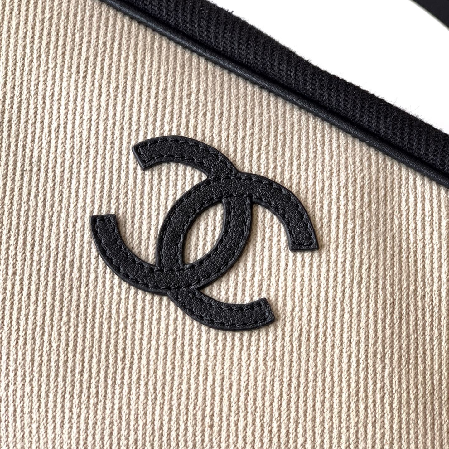 Chanel Coco Beach Large in Canvas with Leather Trim and Zipper for Hand Shoulder Carry