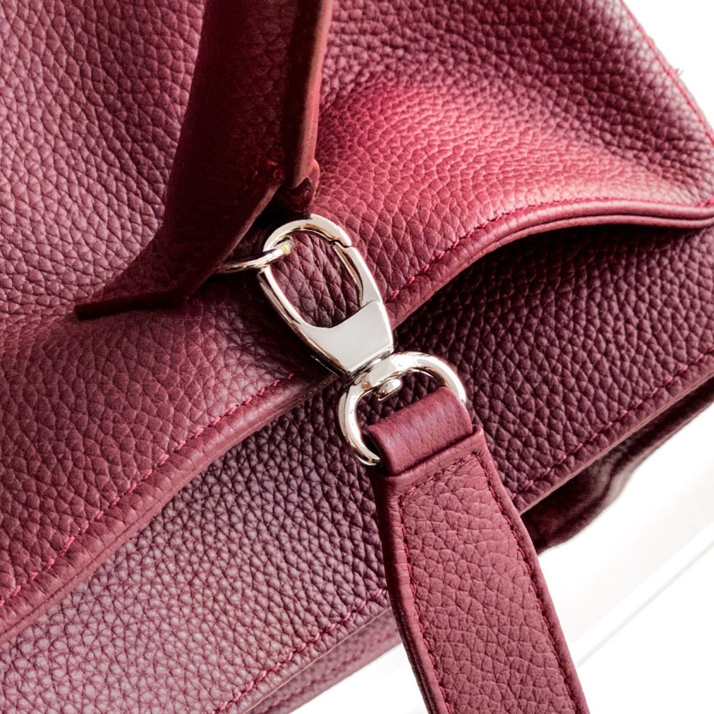 Chanel Cerf Tote Large in Calfskin Leather with Zipper Closure for Hand Shoulder Crossbody Carry