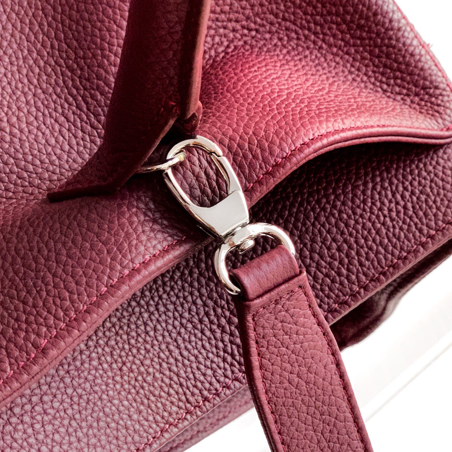 Chanel Cerf Tote Large in Calfskin Leather with Zipper Closure for Hand Shoulder Crossbody Carry