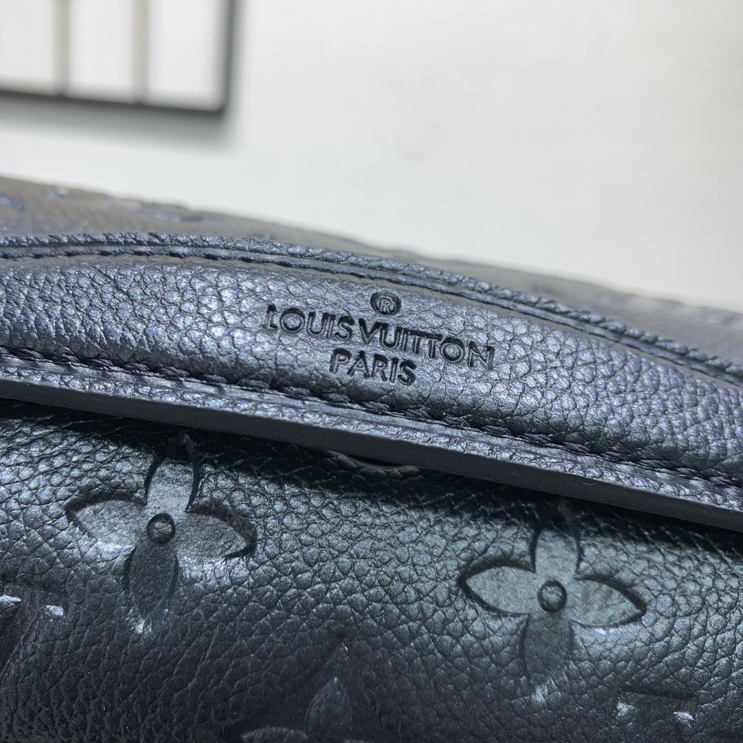 Louis Vuitton Pochette Métis in Monogram Eclipse Calfskin with Turn-lock and Zipper Closure