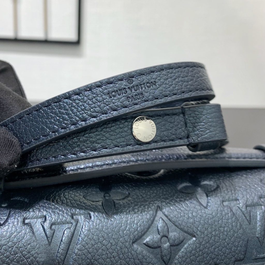 Louis Vuitton Pochette Métis in Monogram Eclipse Calfskin with Turn-lock and Zipper Closure