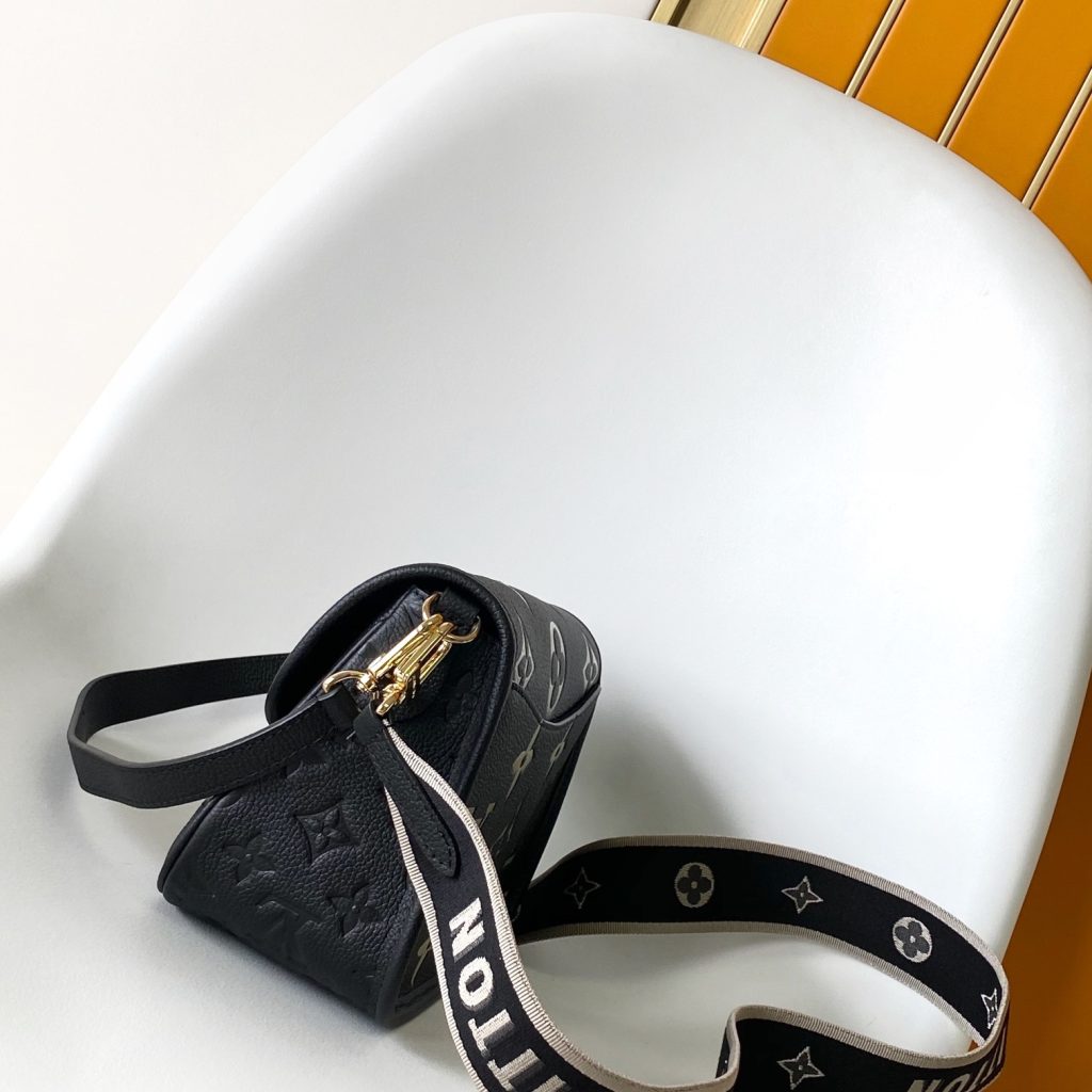 Louis Vuitton Diane in Monogram Empreinte Leather with Turn-lock Flap Closure for Shoulder BagCrossb