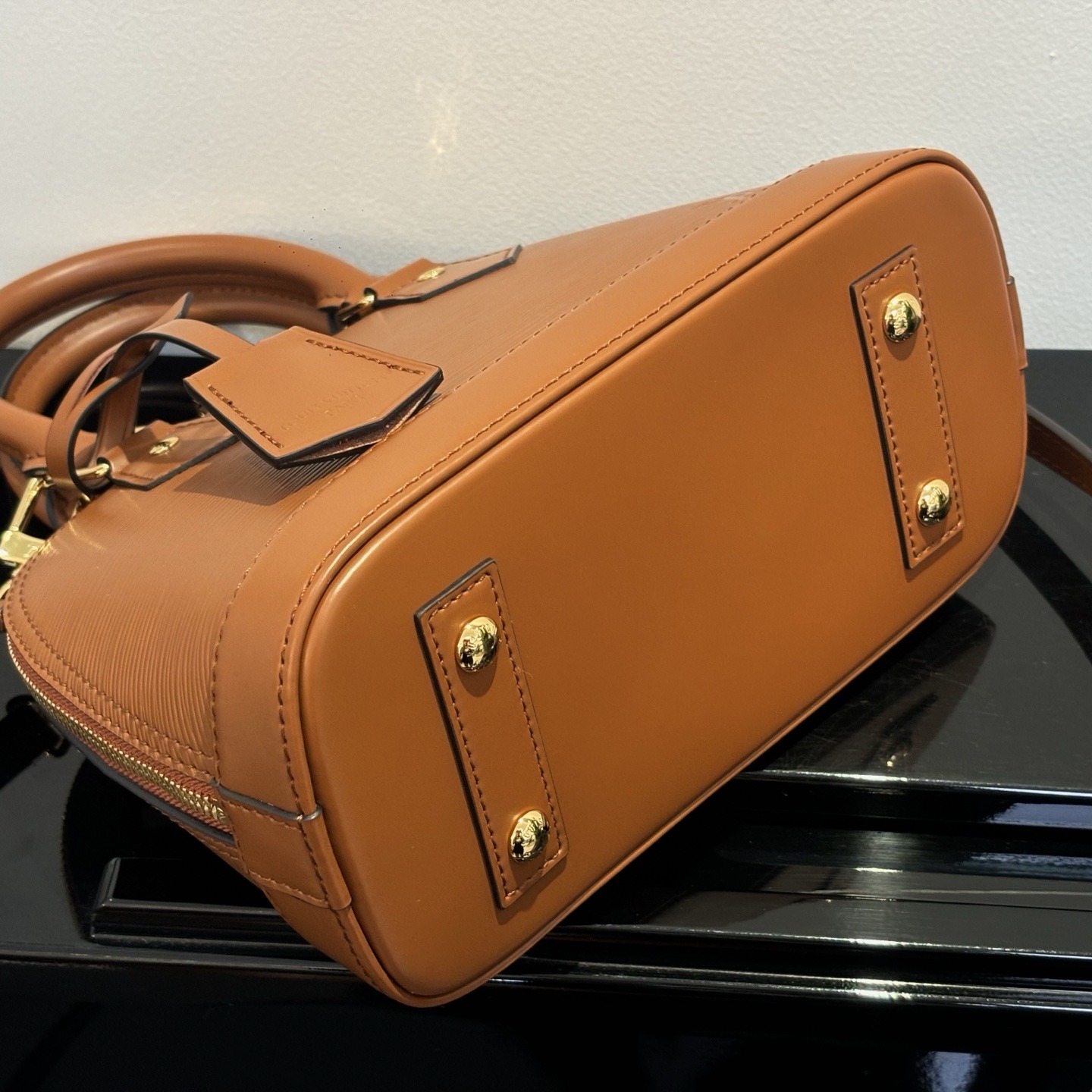 Louis Vuitton Alma BB in Epi Leather with Zipper for Handheld Shoulder Crossbody Carry