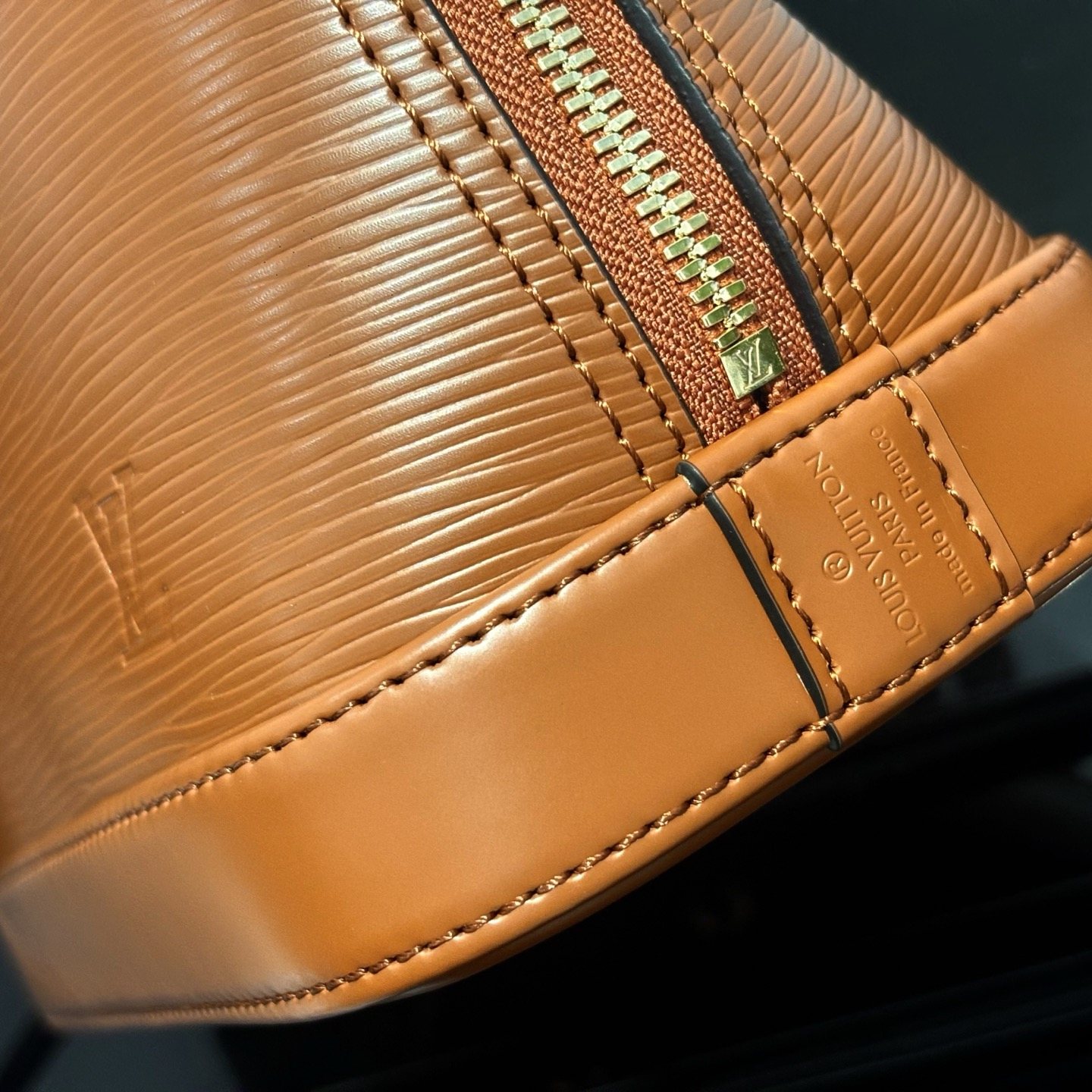 Louis Vuitton Alma BB in Epi Leather with Zipper for Handheld Shoulder Crossbody Carry