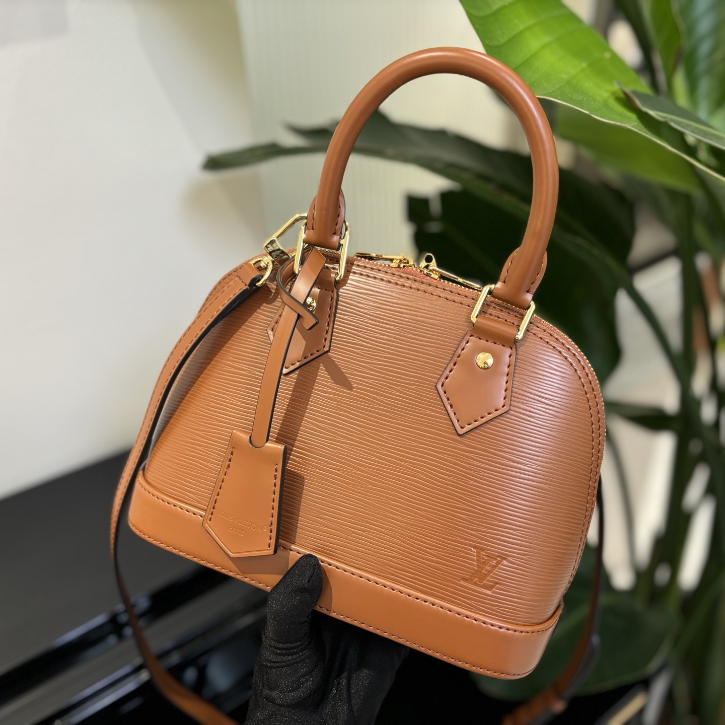 Louis Vuitton Alma BB in Epi Leather with Zipper for Handheld Shoulder Crossbody Carry