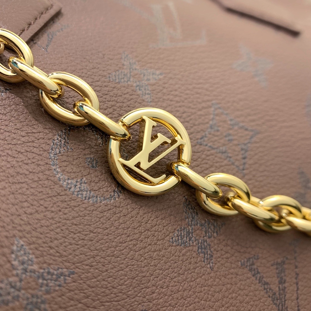 Louis Vuitton Speedy Bandoulière in Monogram Eclipse Grained Calfskin with Zipper Closure for Handhe