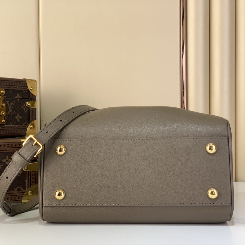 Louis Vuitton Vendome Pochette in Monogram Eclipse Leather with Zipper Closure for Handheld Carry