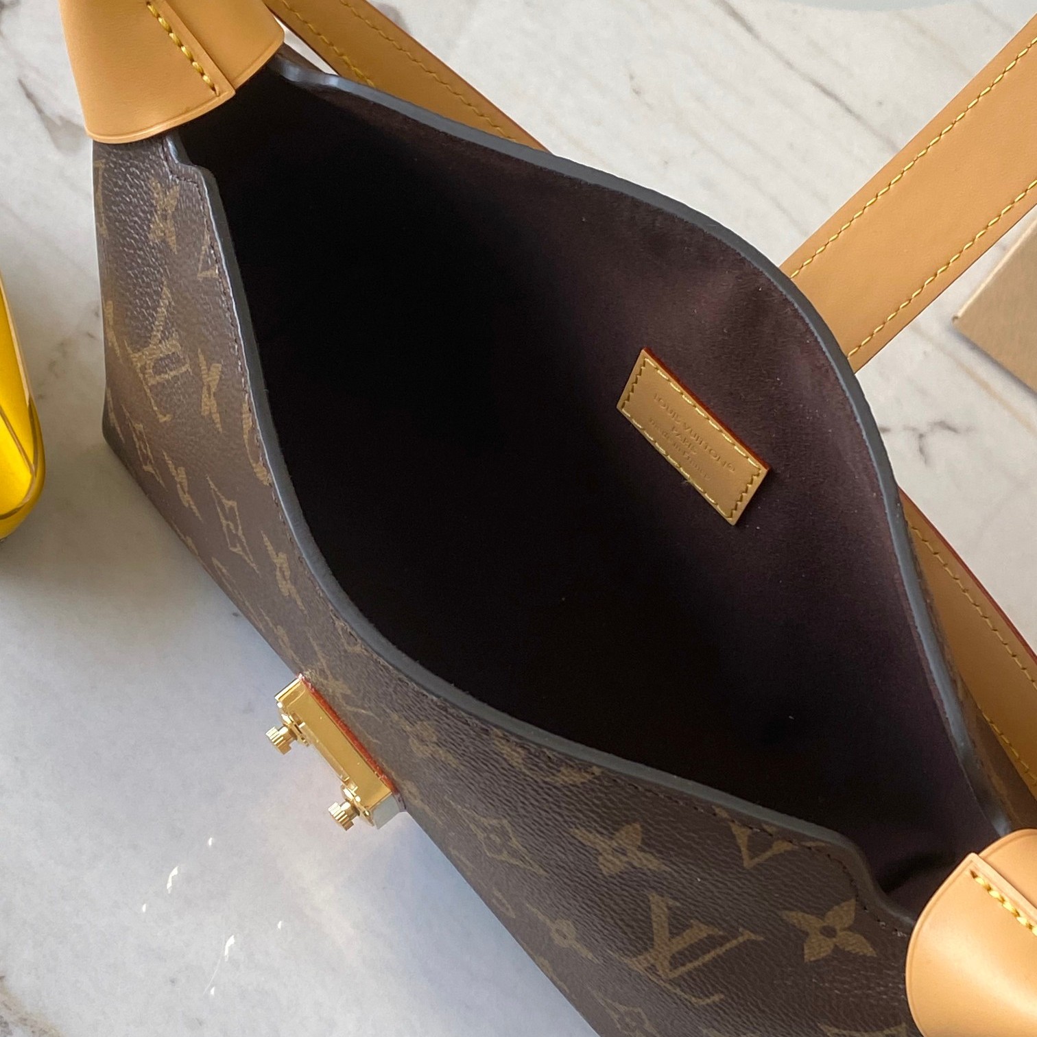 Louis Vuitton Vanity Chain in Monogram Canvas with Magnetic Snap for Shoulder Crossbody Carry
