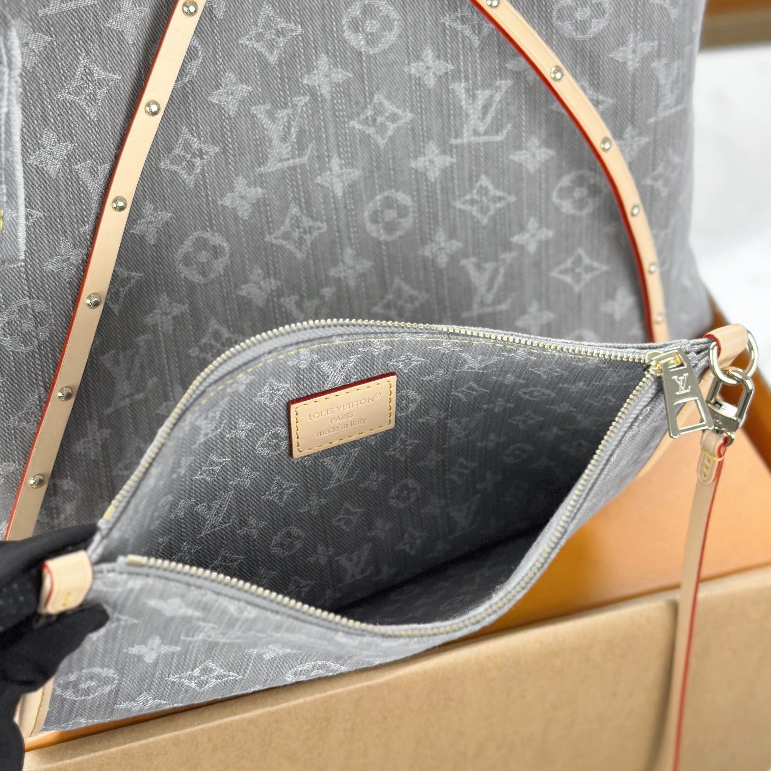 Louis Vuitton Carryall in Monogram Eclipse Canvas / Grey Denim with Zipper Closure for Shoulder Hobo