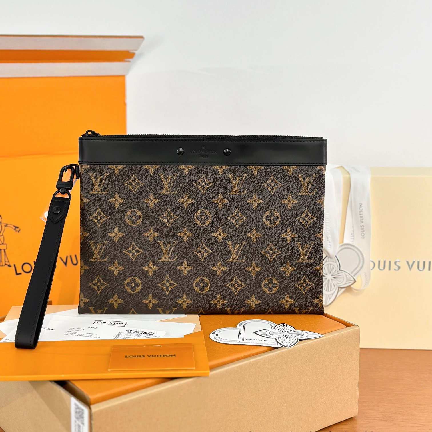 Louis Vuitton Pochette To-Go in Monogram Eclipse Canvas with Zipper Closure for HandheldWristlet