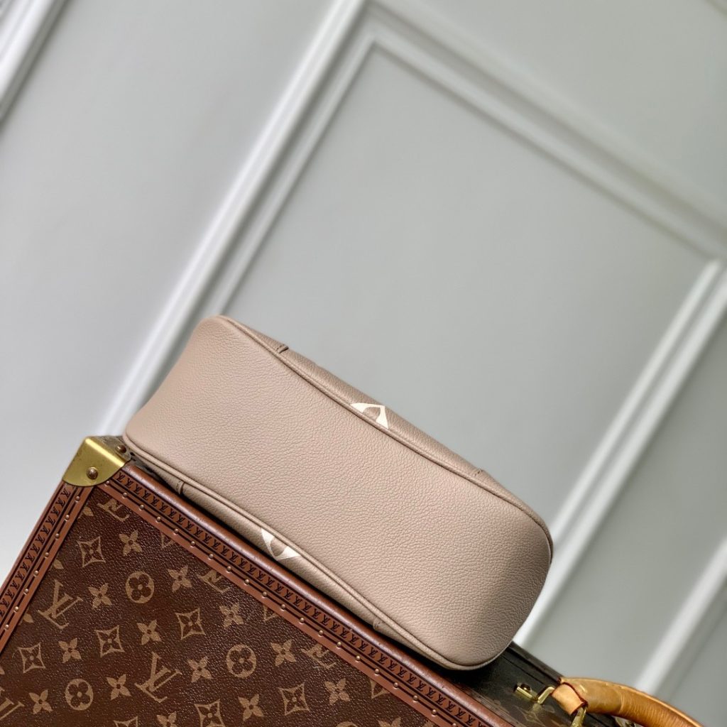Louis Vuitton Boheme Hobo Bag in Monogram Eclipse Reverse Canvas with Zipper for Shoulder Carry