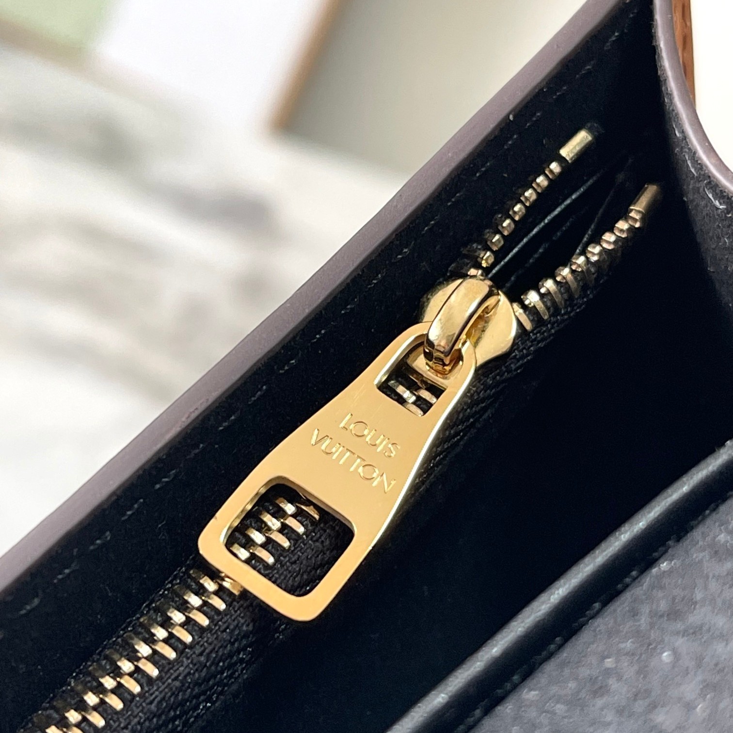 Louis Vuitton Pochette Métis PM in Monogram Canvas with Vachetta Leather Trim and Gold Hardware