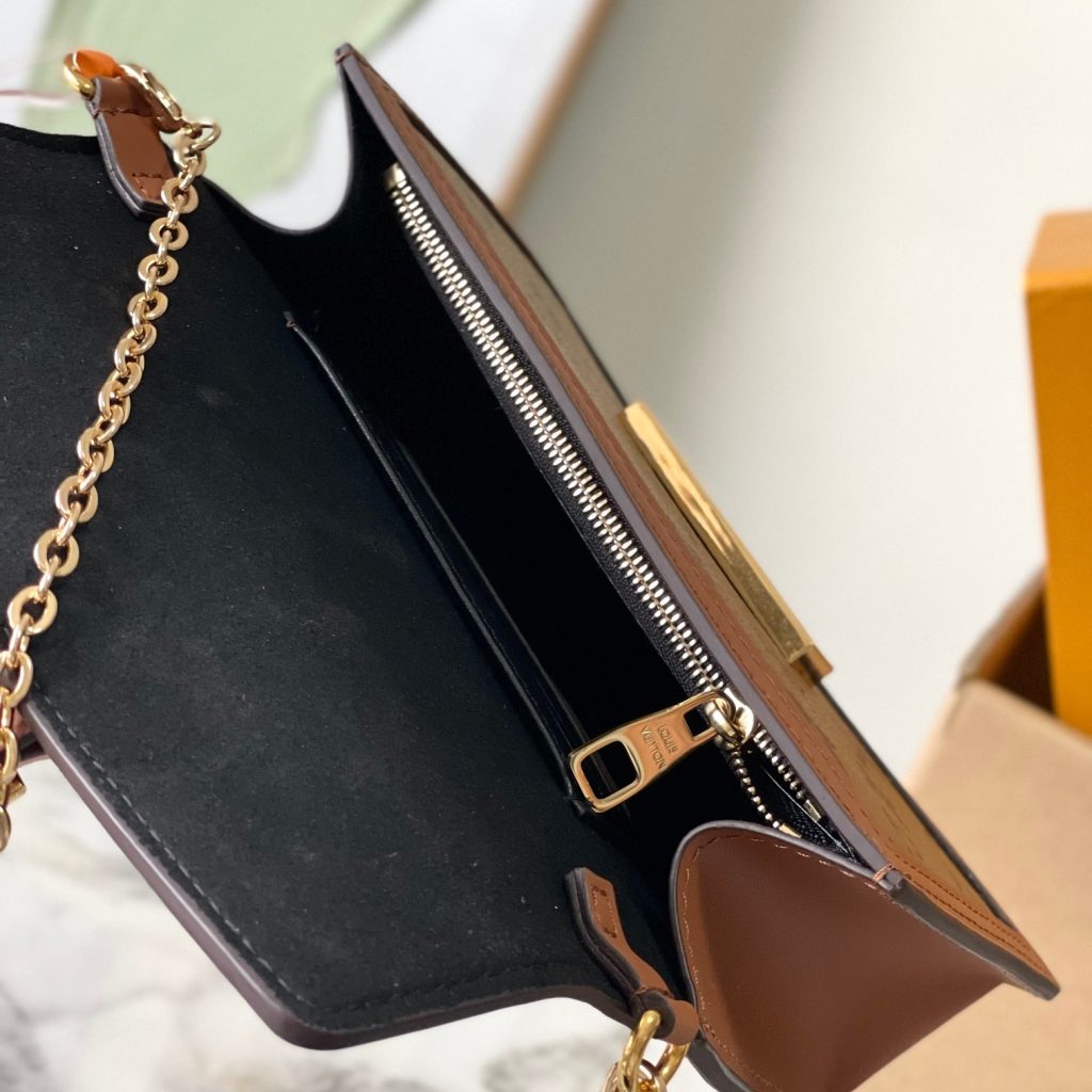 Louis Vuitton Pochette Métis PM in Monogram Canvas with Vachetta Leather Trim and Gold Hardware
