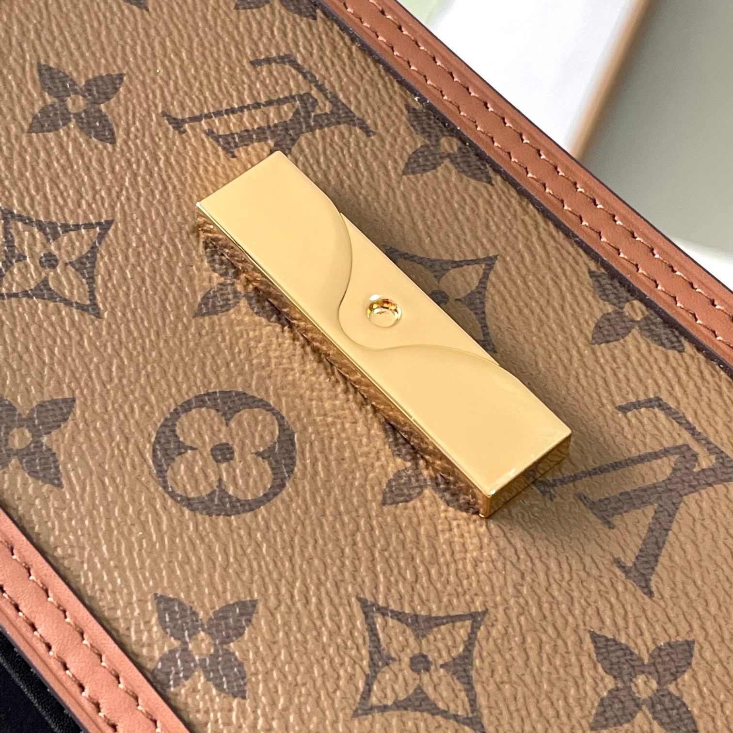 Louis Vuitton Pochette Métis PM in Monogram Canvas with Vachetta Leather Trim and Gold Hardware
