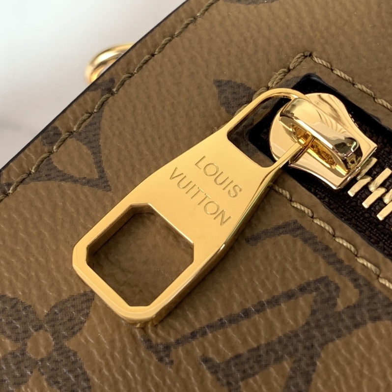 Louis Vuitton Pochette Métis PM in Monogram Canvas with Turn Lock Flap for Shoulder Crossbody
