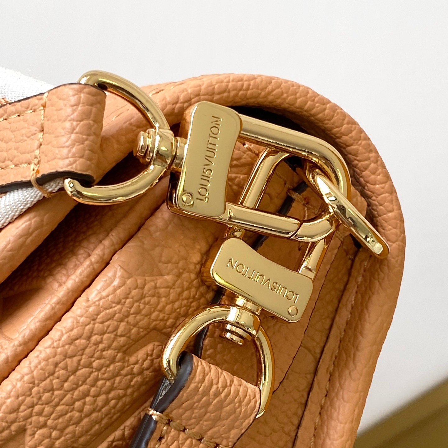 Louis Vuitton Diane in Monogram Empreinte Leather with Magnetic Snap and Buckle Strap for Shoulder