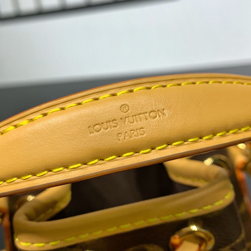 Louis Vuitton Noé in Monogram Canvas and Vachetta Leather with Drawstring for Handheld Carry