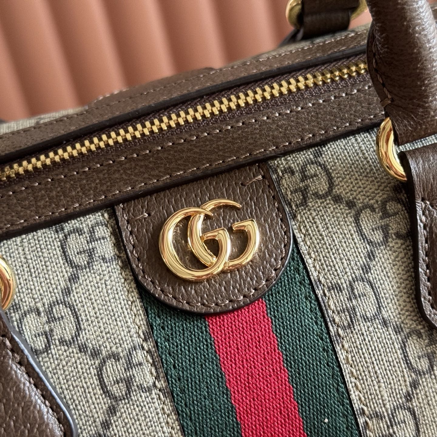 Gucci Ophidia GG Bag in GG Supreme Canvas with Brown Leather Trim for Handheld and Shoulder Carry