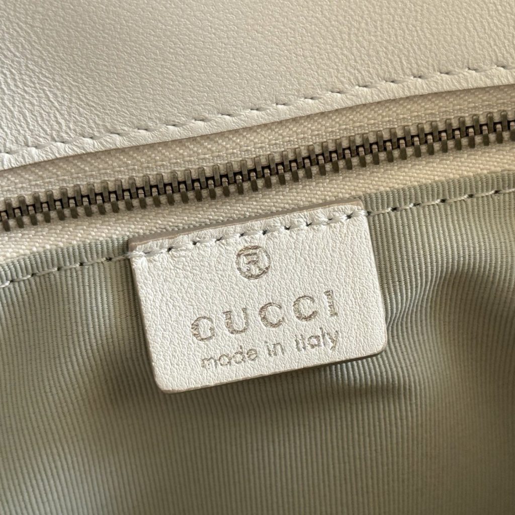 Gucci GG Marmont in Matte Lambskin with Pin Lock for Handheld Shoulder Bag Carry