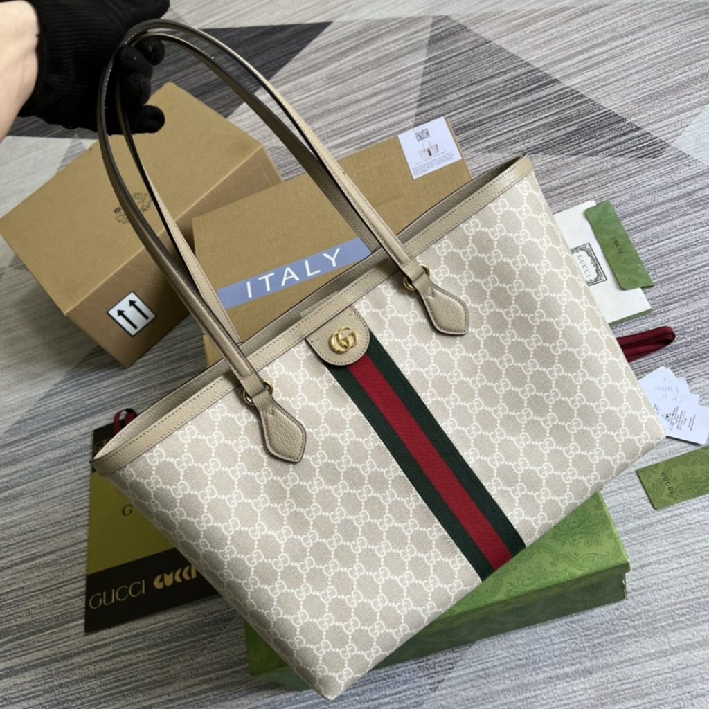 Gucci Ophidia 631685 in Canvas with GG Supreme Pattern and Beige Leather Trim and Open Top