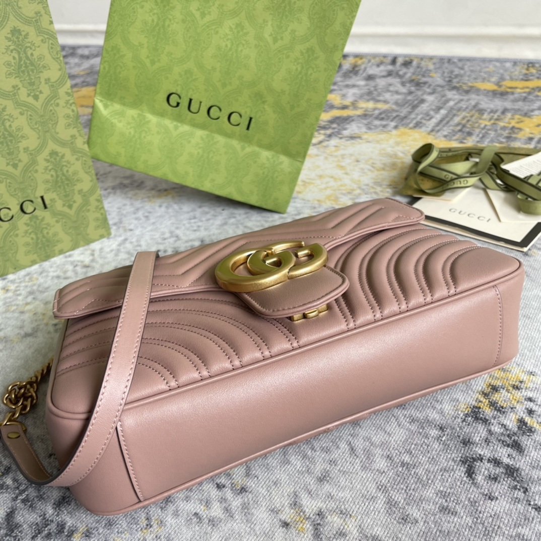 Gucci GG Marmont Medium in Matelassé Leather with Magnetic Snap Closure for Hand and Shoulder Carry