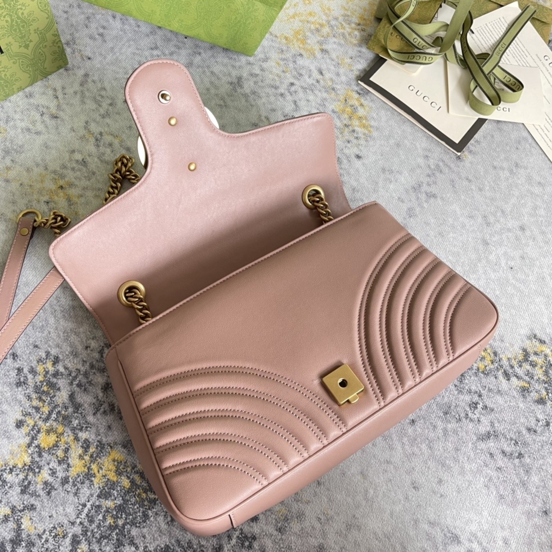 Gucci GG Marmont Medium in Matelassé Leather with Magnetic Snap Closure for Hand and Shoulder Carry