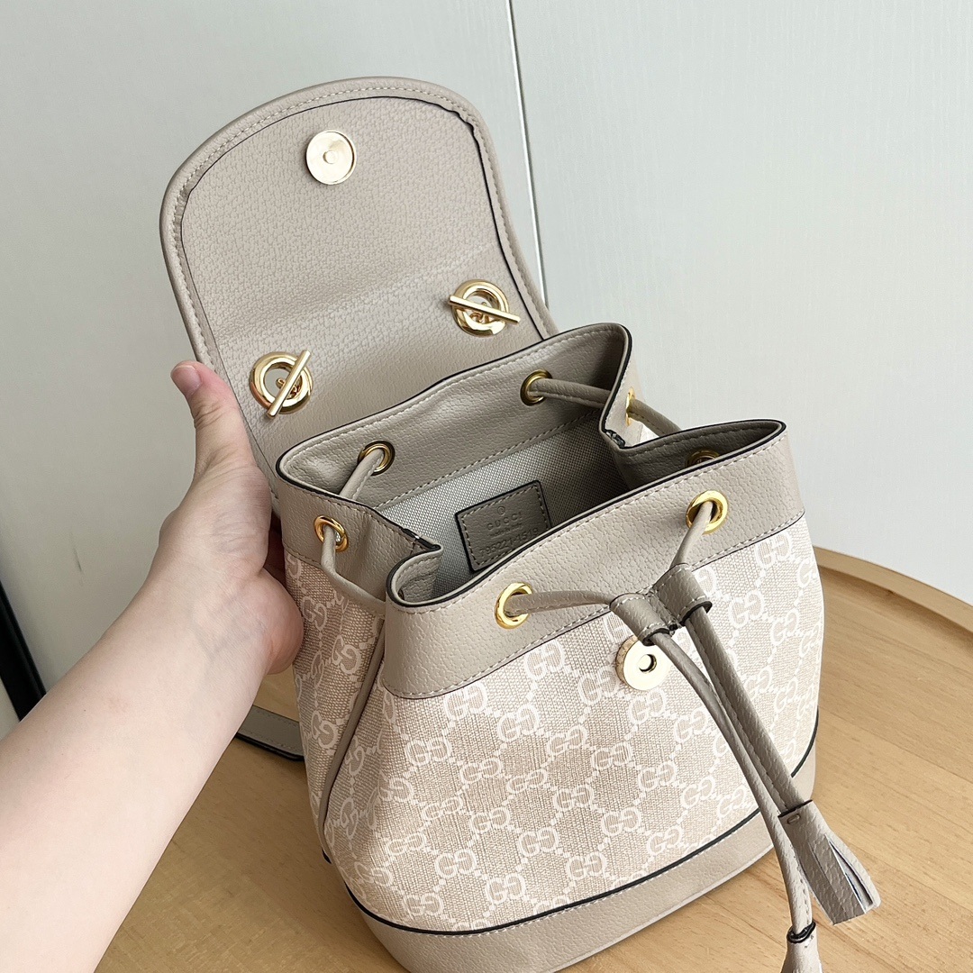 Gucci Ophidia in GG Supreme Canvas with Leather Trim and Drawstring and Magnetic Snap Flap