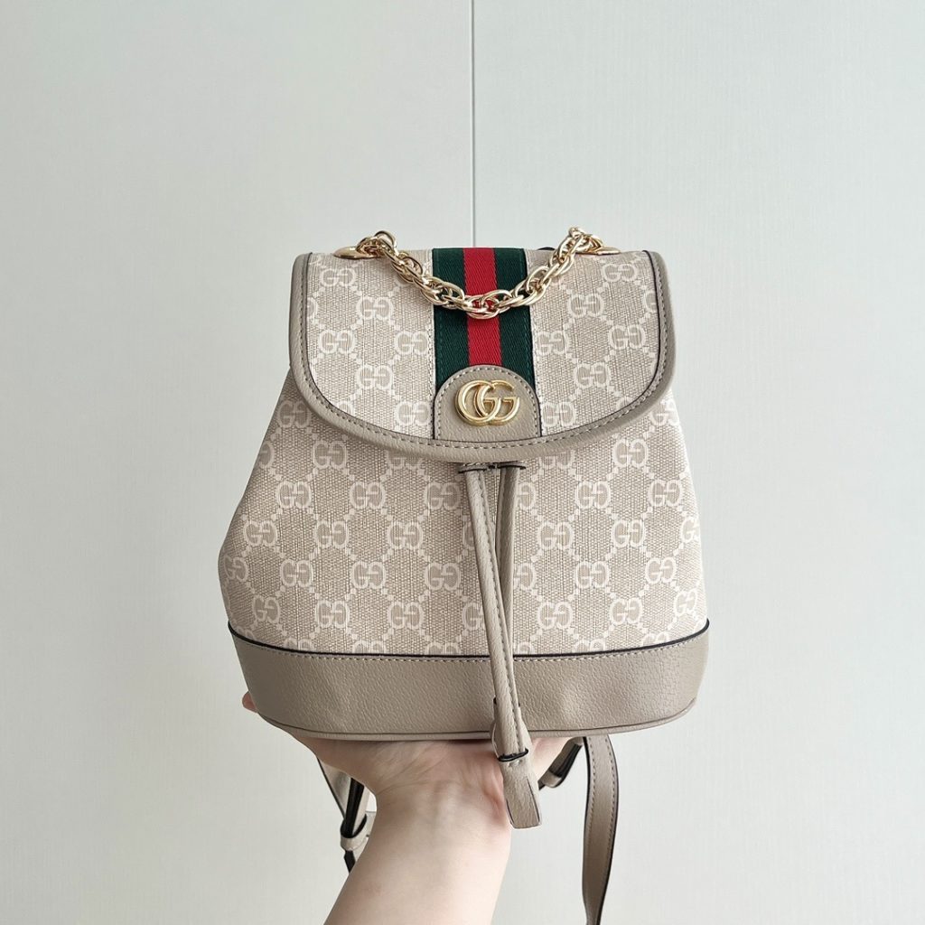 Gucci Ophidia in GG Supreme Canvas with Leather Trim and Drawstring and Magnetic Snap Flap