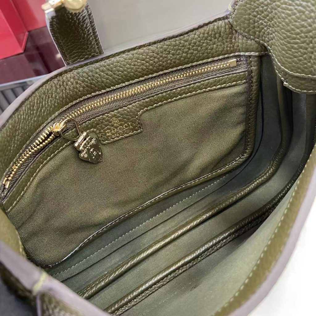 Gucci Jackie 1961 810232 in Forest Green Pebbled Leather with Push Closure for Hand Shoulder Carry
