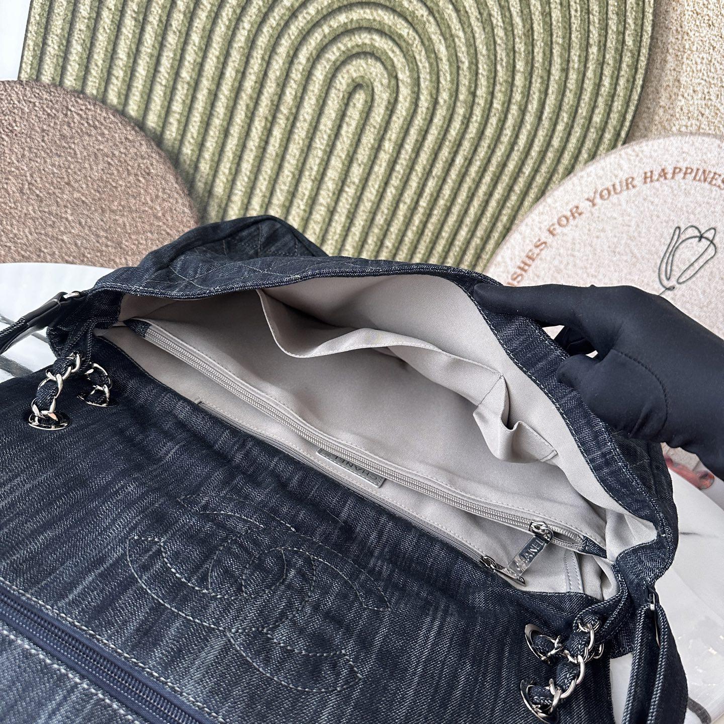Chanel Boy in Denim with Magnetic Snap Flap for Shoulder Crossbody Bag Carry