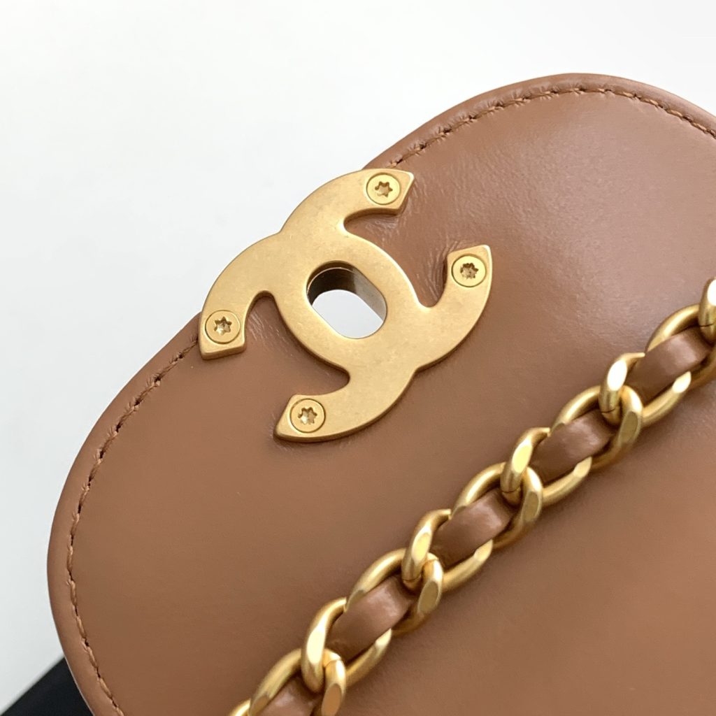 Chanel Kelly Top Handle in Caviar Leather with Turn-lock Flap Closure for Handheld and Shoulder