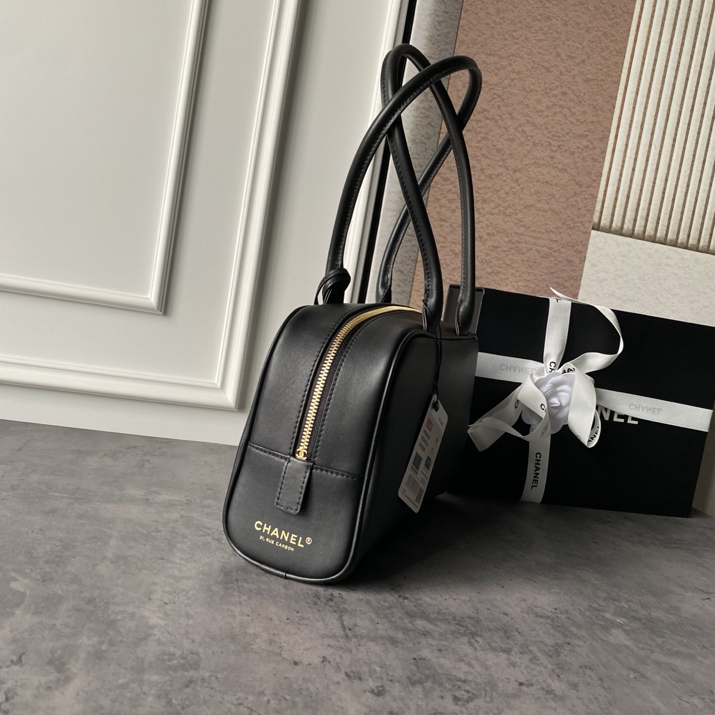 Chanel Mini Bonbon in Caviar Leather with Zipper for Handheld Hand Shoulder Carry