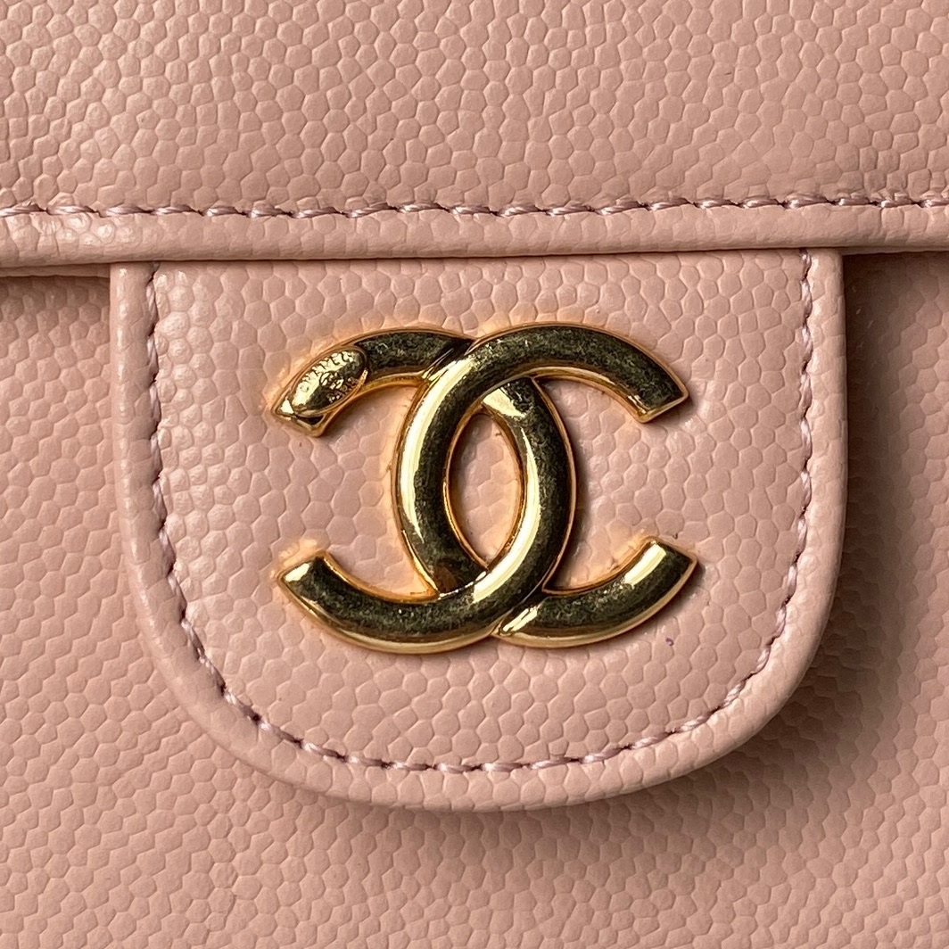 Chanel Preppy Coco Chain Bag in Caviar Leather with Flap Closure for Handheld and Shoulder Carry