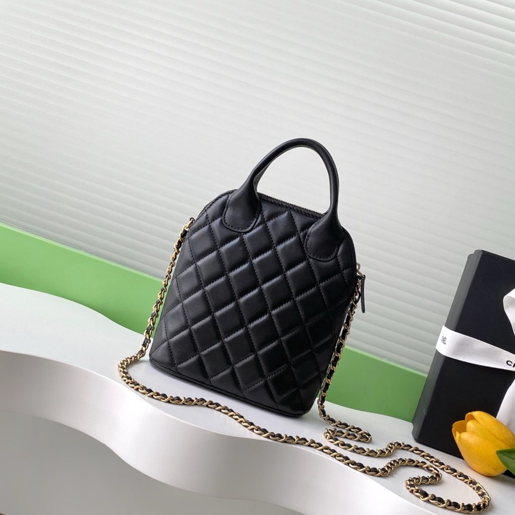 Chanel Mini Bonbon in Calfskin Leather and Suede with Zipper for Hand Shoulder Carry