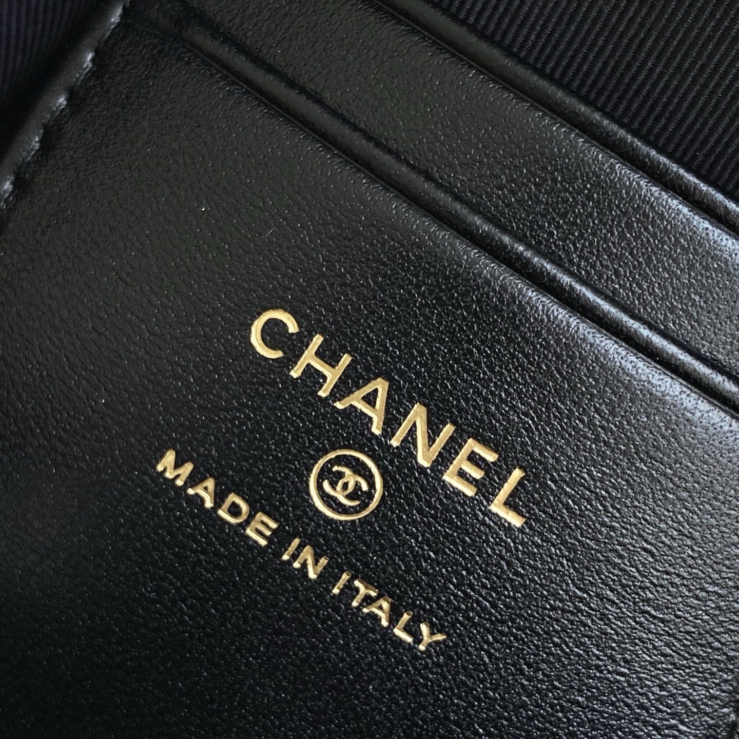 Chanel Mini Bonbon in Calfskin Leather and Suede with Zipper for Hand Shoulder Carry