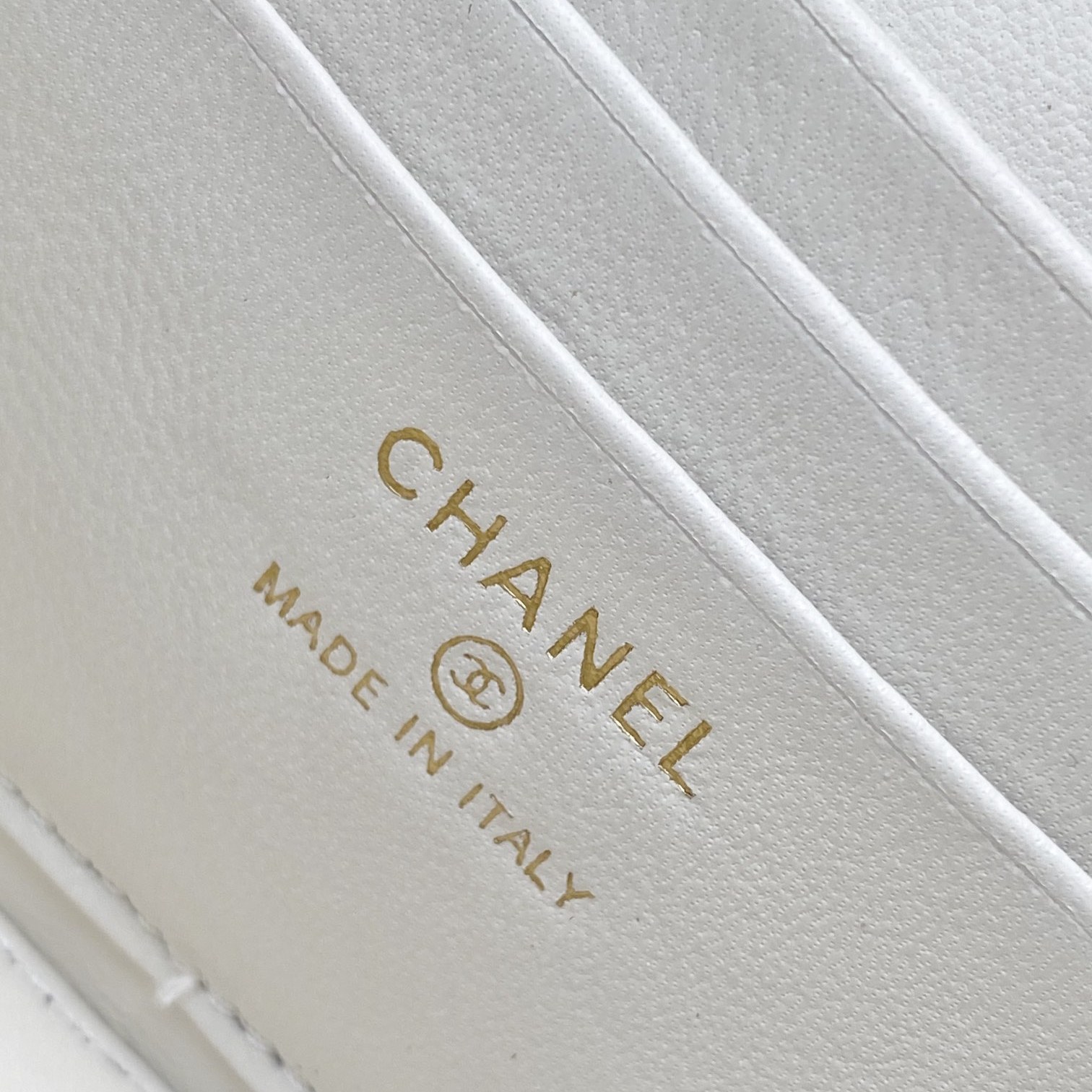 Chanel Beauty Case Nano in Caviar Leather with Zipper Closure for Hand Shoulder Crossbody Carry