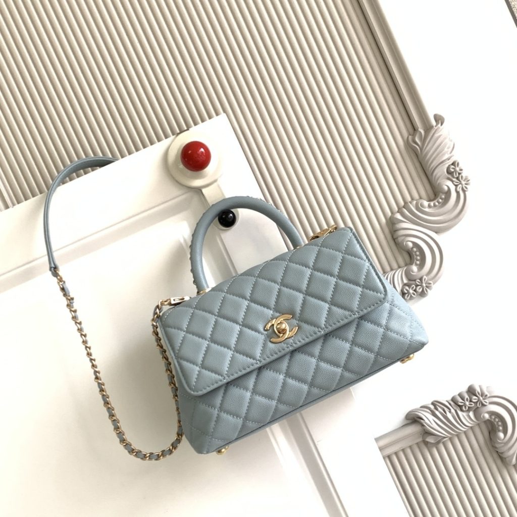Chanel Coco Handle Mini in Caviar Leather with Turn-lock Flap for Handheld Shoulder Carry