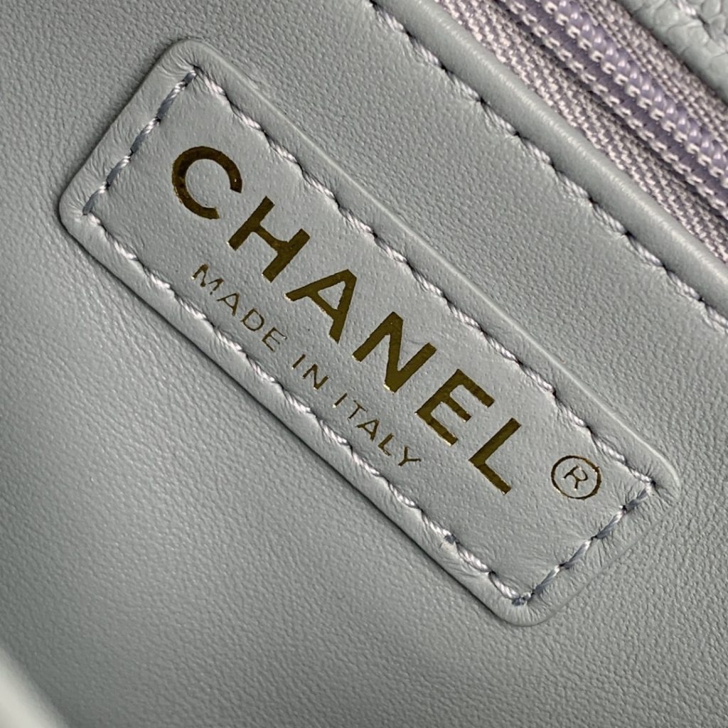 Chanel Coco Handle Mini in Caviar Leather with Turn-lock Flap for Handheld Shoulder Carry