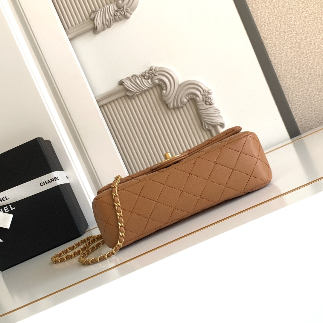 Chanel Classic Flap in Caviar Leather with Turn-lock for Shoulder Crossbody Carry Medium