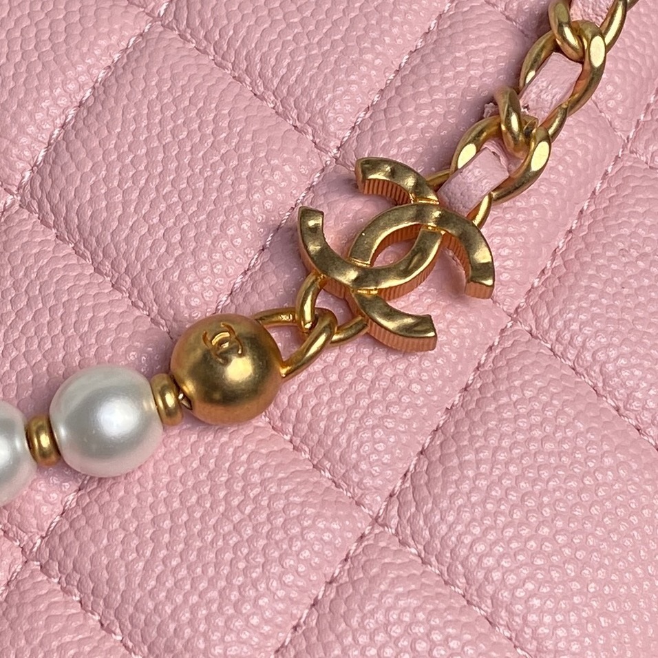 Chanel Moon Bag Mini in Caviar Leather with Zipper and Pearl Chain for Handheld Shoulder Carry